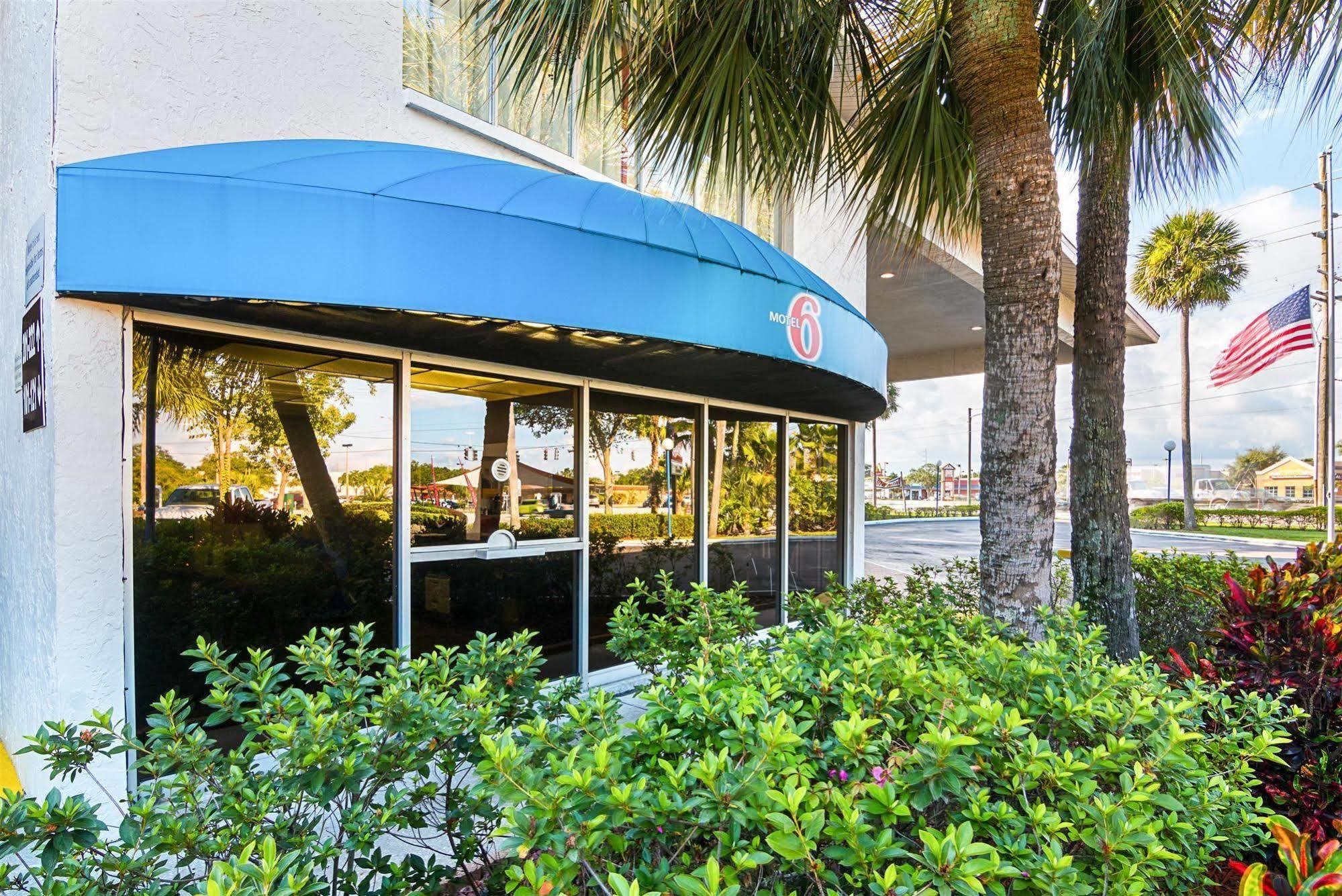 Motel 6-Tampa, Fl - Fairgrounds Heartland 외부 사진